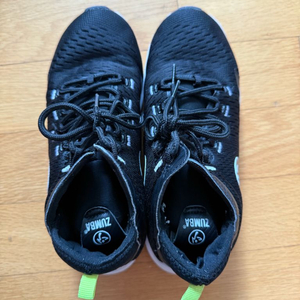 줌바운동화 us6.5