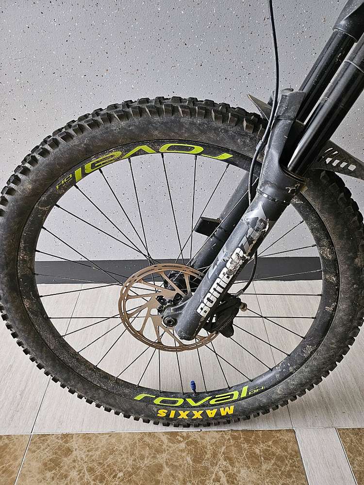 스페셜라이즈드 풀샥 전기mtb emtb--2