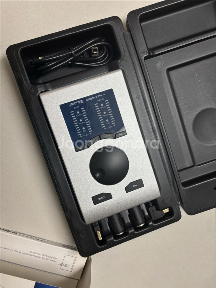 RME babyface pro FS--0