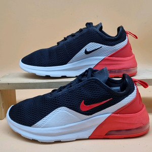 나이키 에어맥스 모션 운동화 250 이미지