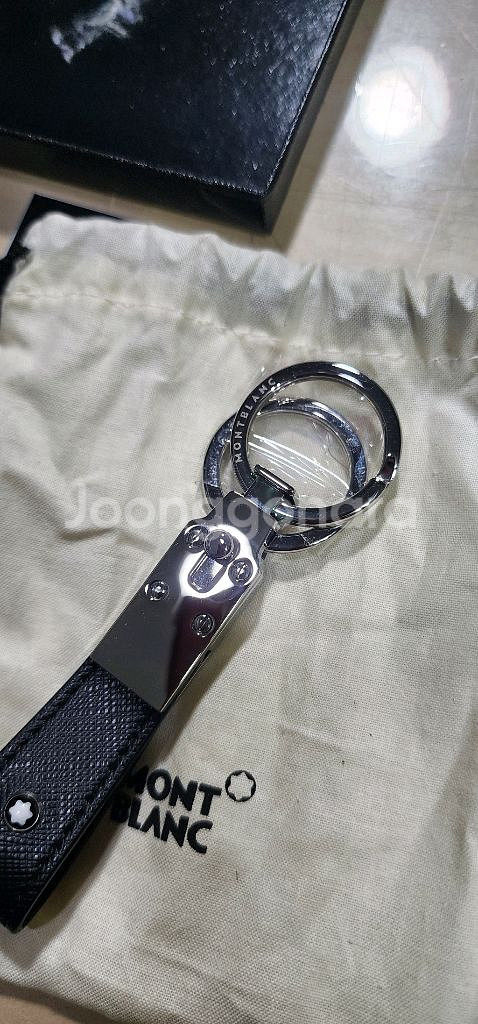 몽블랑 사토리얼 루프 키링--1