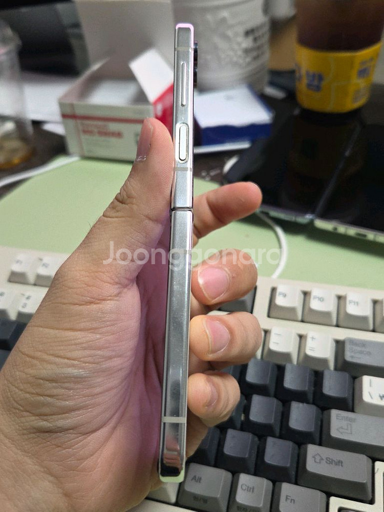 (1772)갤럭시z플립5 256 판매--1