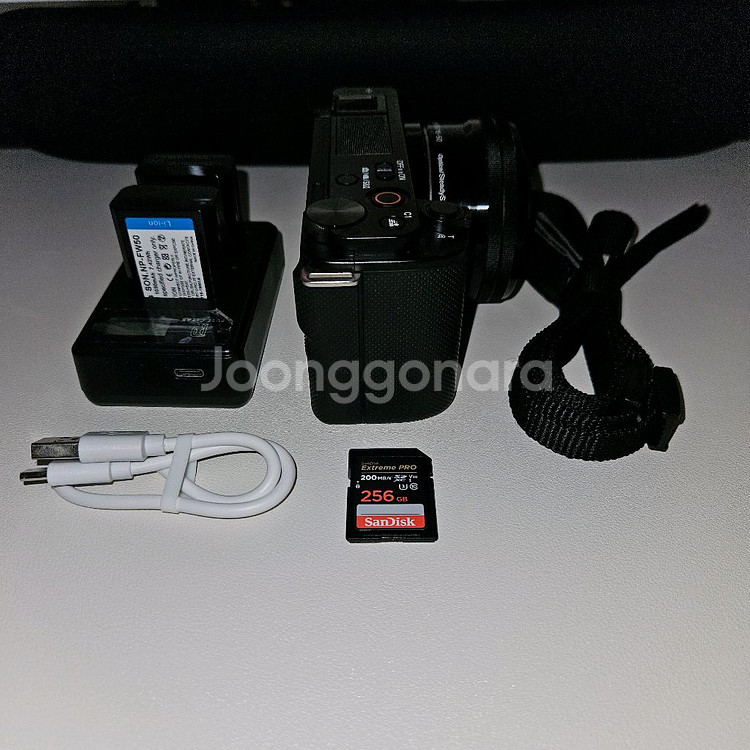 Sony ZV-E10 카메라, Ulanzi 조명--4
