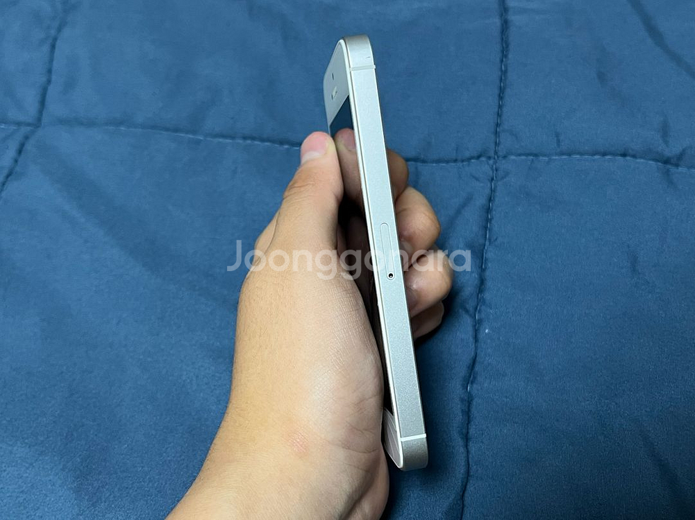 아이폰se1 32g 100%--4