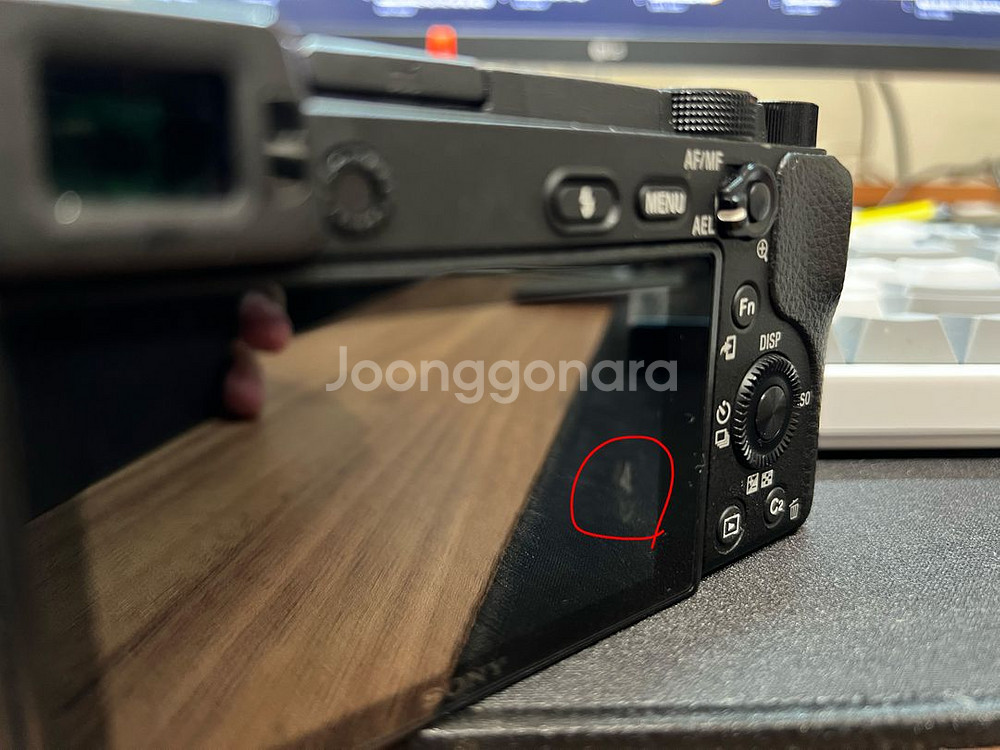 Sony A6300 소니 크롭 카메라 전투형 판매합니다--0