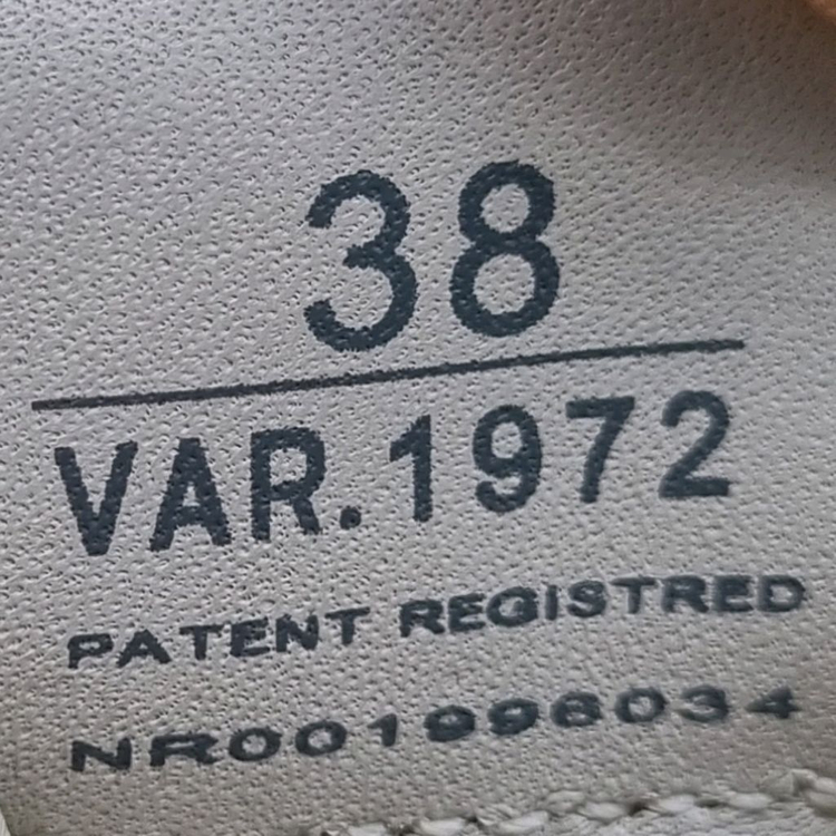 프리미아타 여성스니커즈38 240 이미지