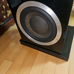B&W Asw10Cm 서브우퍼입니다
