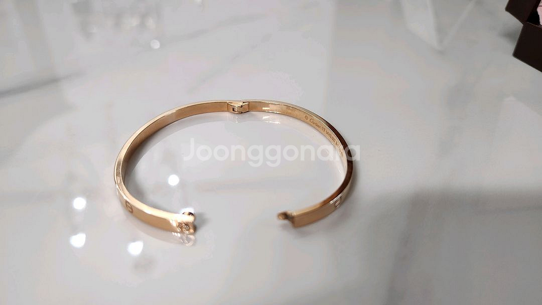 18k 까르*에 러브팔찌 17호 제작형--1