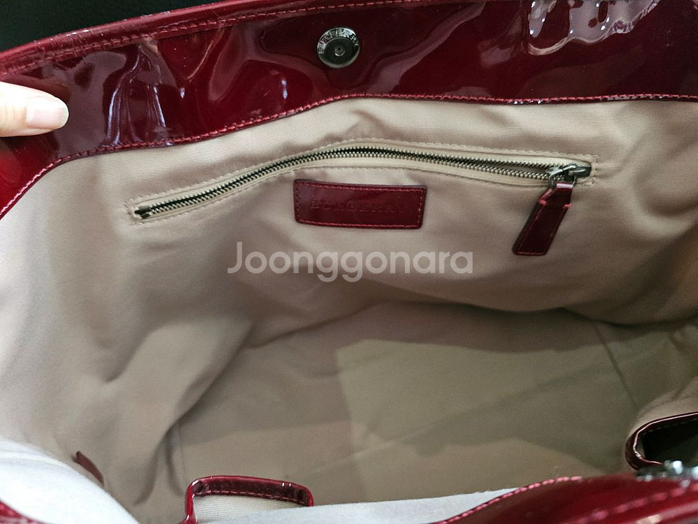 버버리 가방 쇼퍼백--1