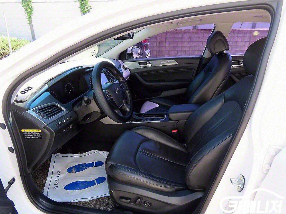 [현대]LF 쏘나타 하이브리드 2.0 프리미엄 #앱특가--4