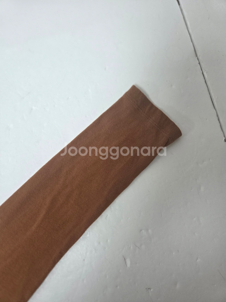 봉쁘앙 기타 라운드 긴팔 티셔츠 브라운(14Y)--2