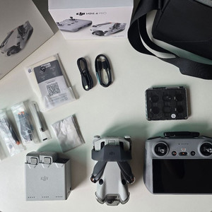 DJI Mini 4 Pro 플라이모어 콤보 플러스