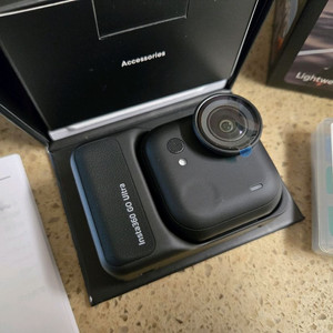 인스타 360 고 울트라 악세사리 다수 새상품 팝니다