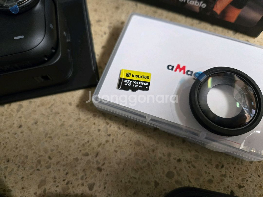 인스타 360 고 울트라 악세사리 다수 새상품 팝니다--2