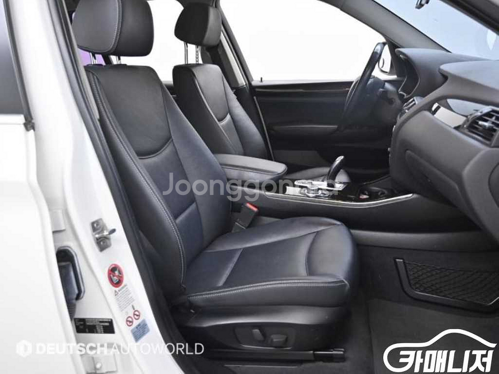 [BMW]X3 (F25) xDrive 20d #앱특가--9