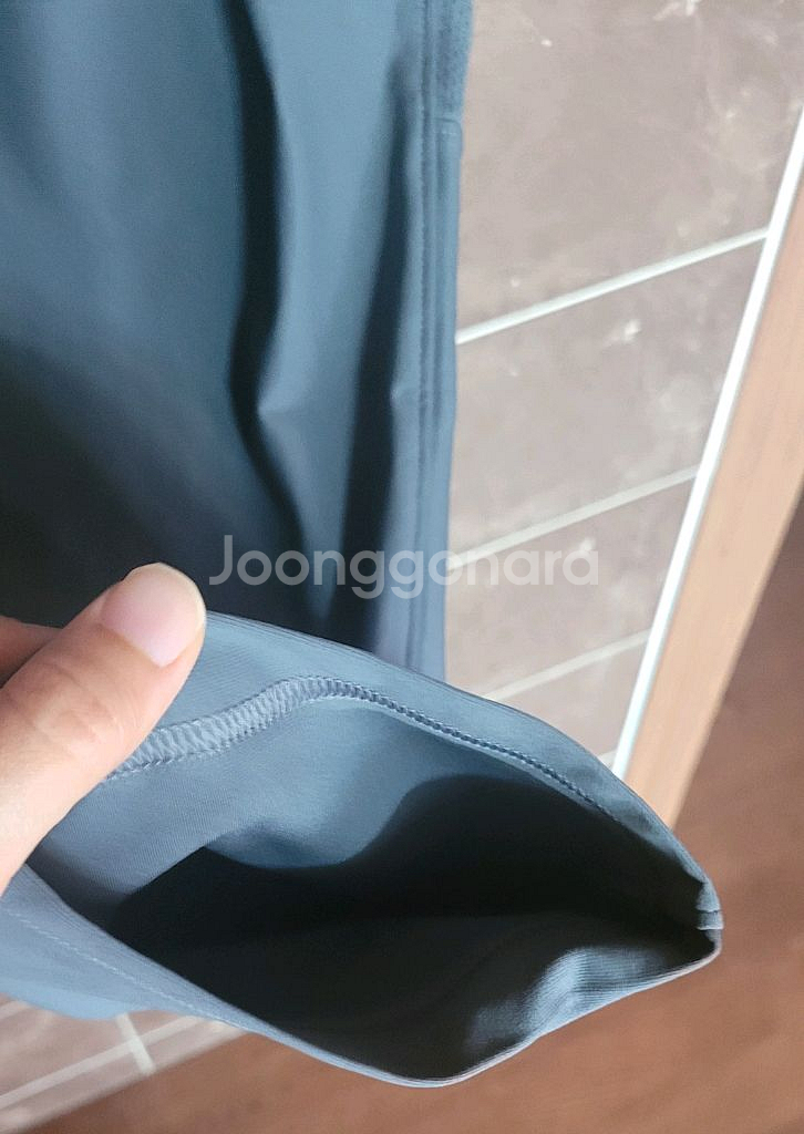 언더아머 짙은그레이 운동바지 XXL--3