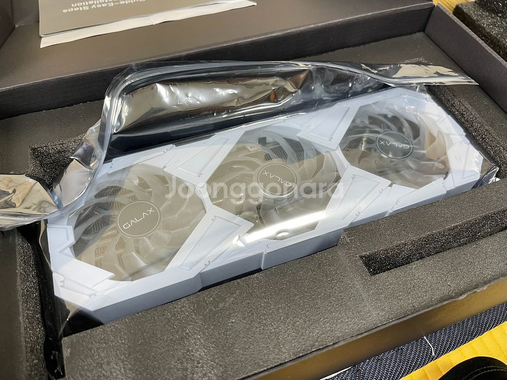 GALAX RTX 3070ti EX GAMERWHITE--6