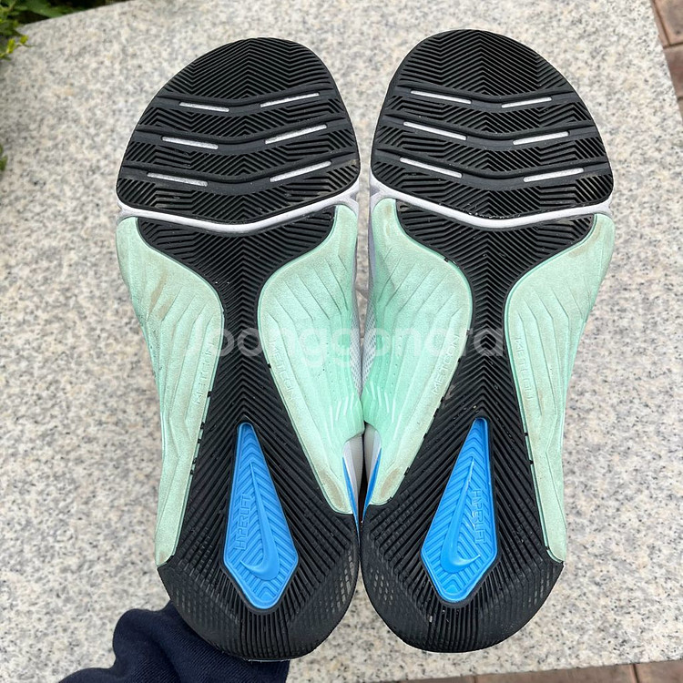 나이키 메트콘--4