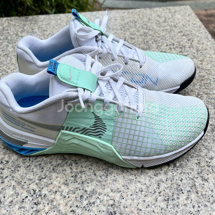 나이키 메트콘--2