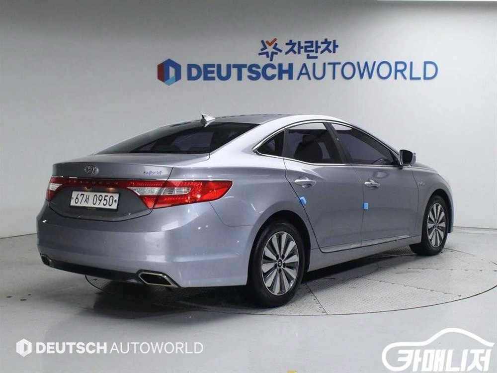 [현대]그랜저 HG 하이브리드 PREMIUM (5인승)--1