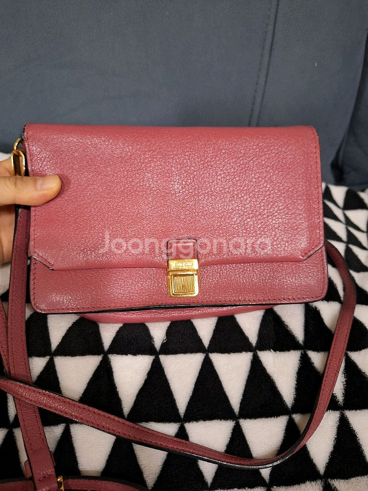 (정품)미우미우 마드라스 크로스백--2