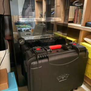 dji 에어3 플라이모어 콤보 판매합니다.