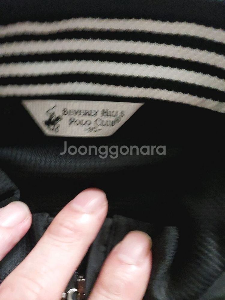 버버리힐스폴로 클럽블랙탑티셔츠--2