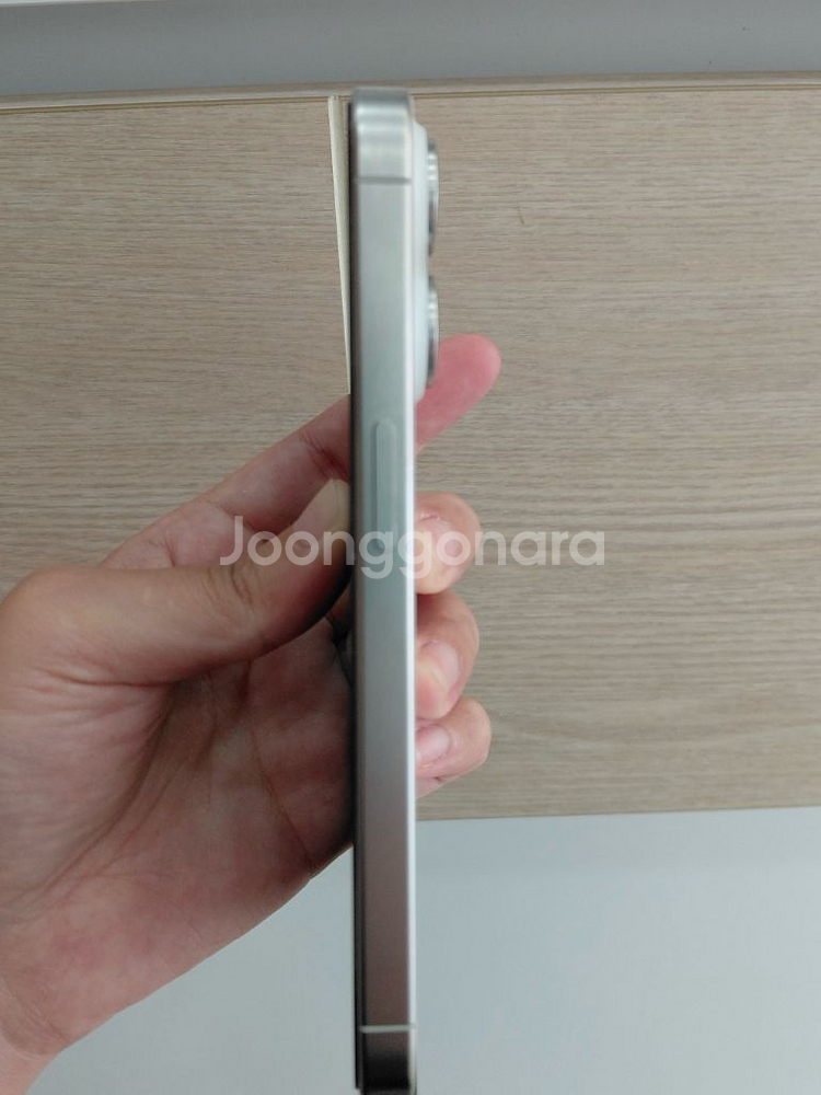 아이폰 15Pro 화이트 512--4