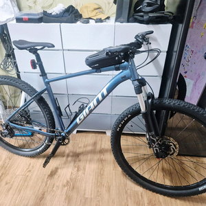 2023 자이언트 타론0 L사이즈