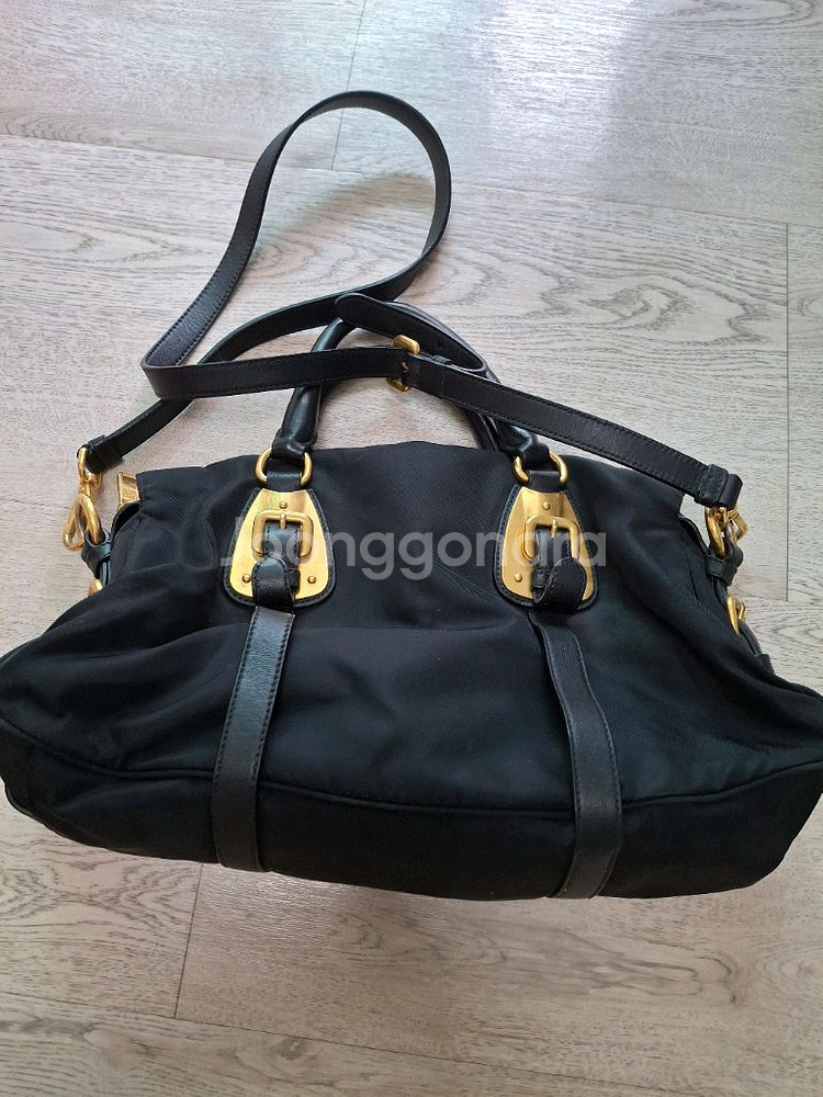 프라다 토트백/숄더백 팝니다--4