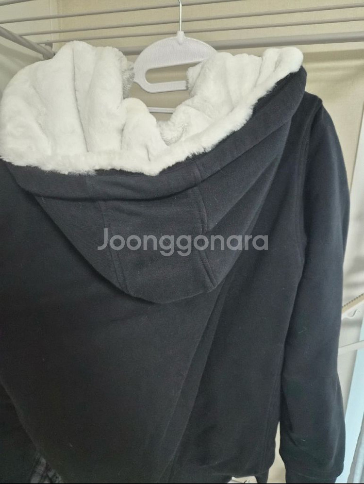 무스너클 버니스웨터--1