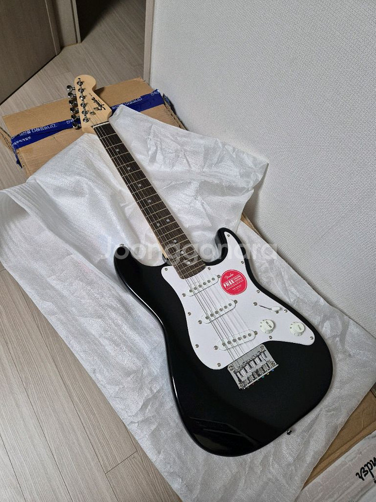 (새상품)Fender 스콰이어 미니 스트라토 기타--0