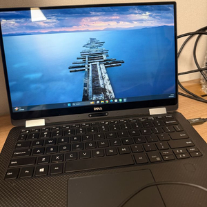 Dell XPS 13 2-in-1 노트북