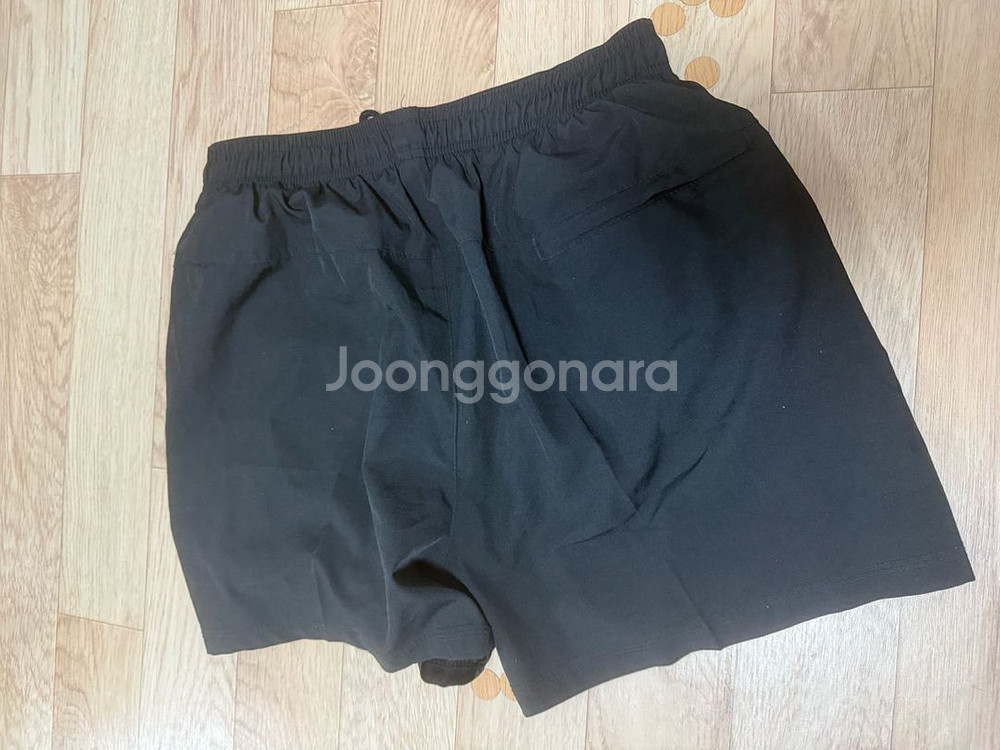 나이키X스투시 콜라보 반바지 m사이즈.--1