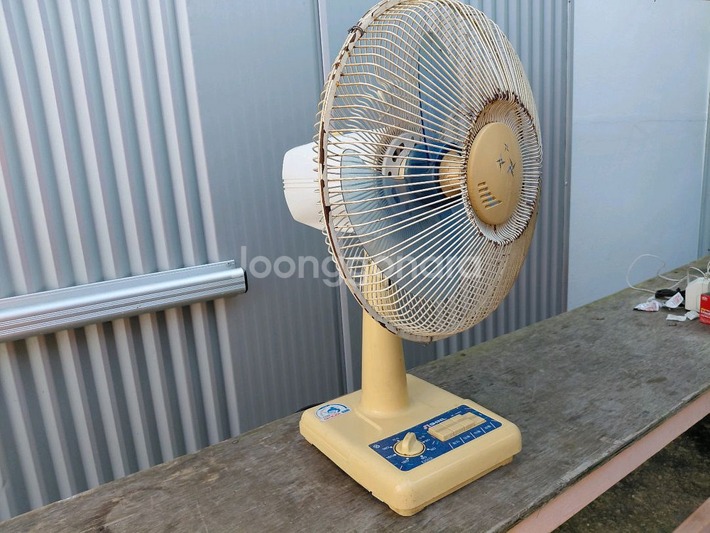 신일전기/,,골동품.12인치 선풍기--3