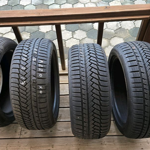 콘티넨탈 윈터타이어[215 50R17]판매합니다