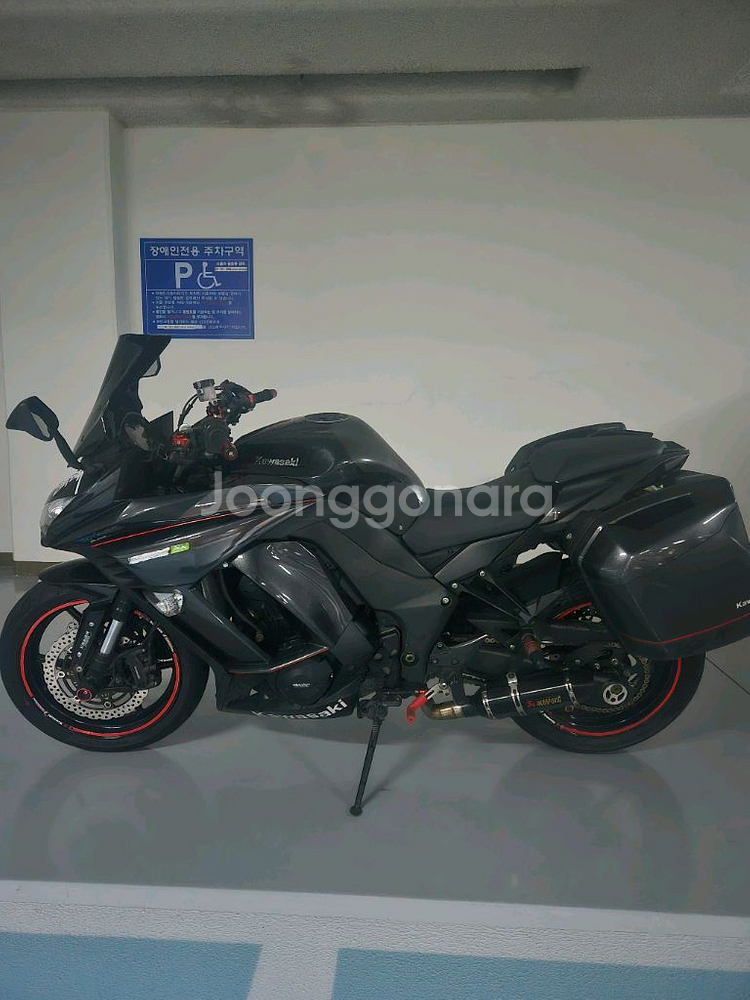 15년식 가와사키 닌자 z1000sx 아크라포빅 풀배기--0