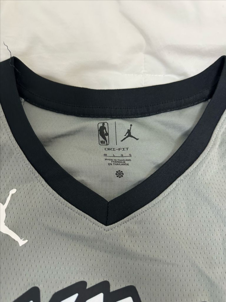 나이키 카이리어빙 농구져지 L--2