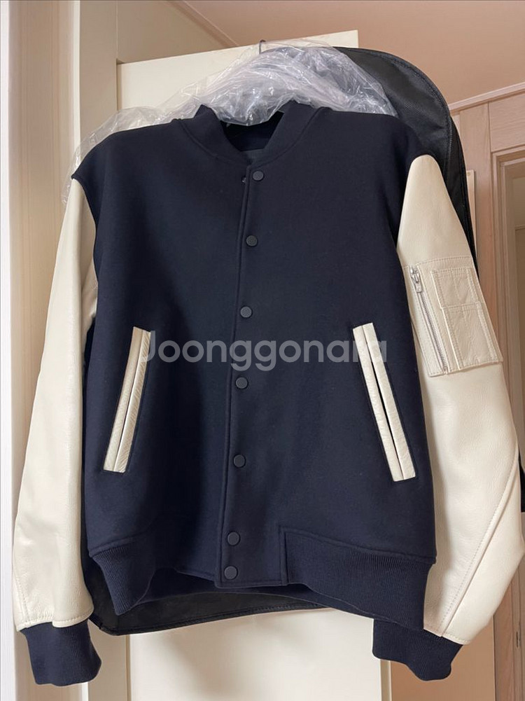 구찌 시스템옴므 등 새 옷 싸게 내놔요(제품추가)--7