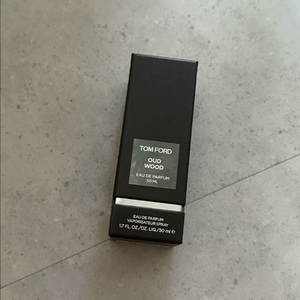 톰포드 오드우드 50ml 새상품