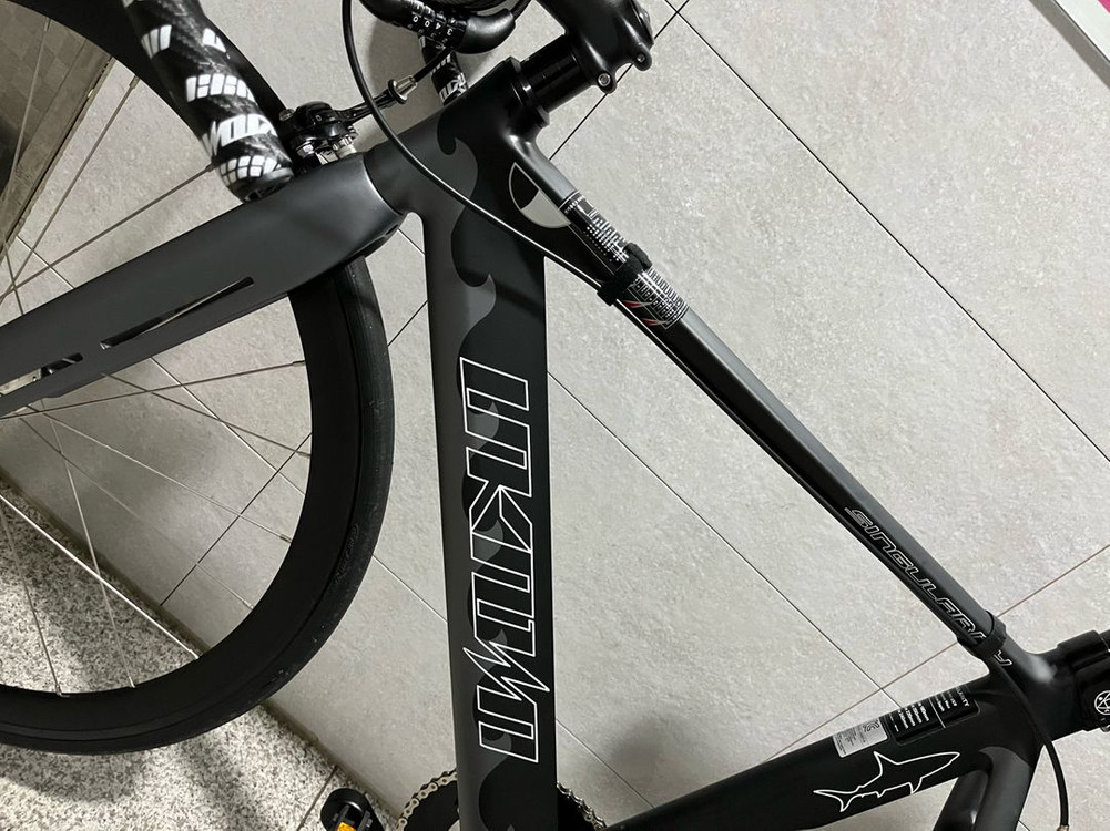 진짜 싸게 급ㅊ무하자 25년식 언노운 샤크 맷블랙 판/ 이미지