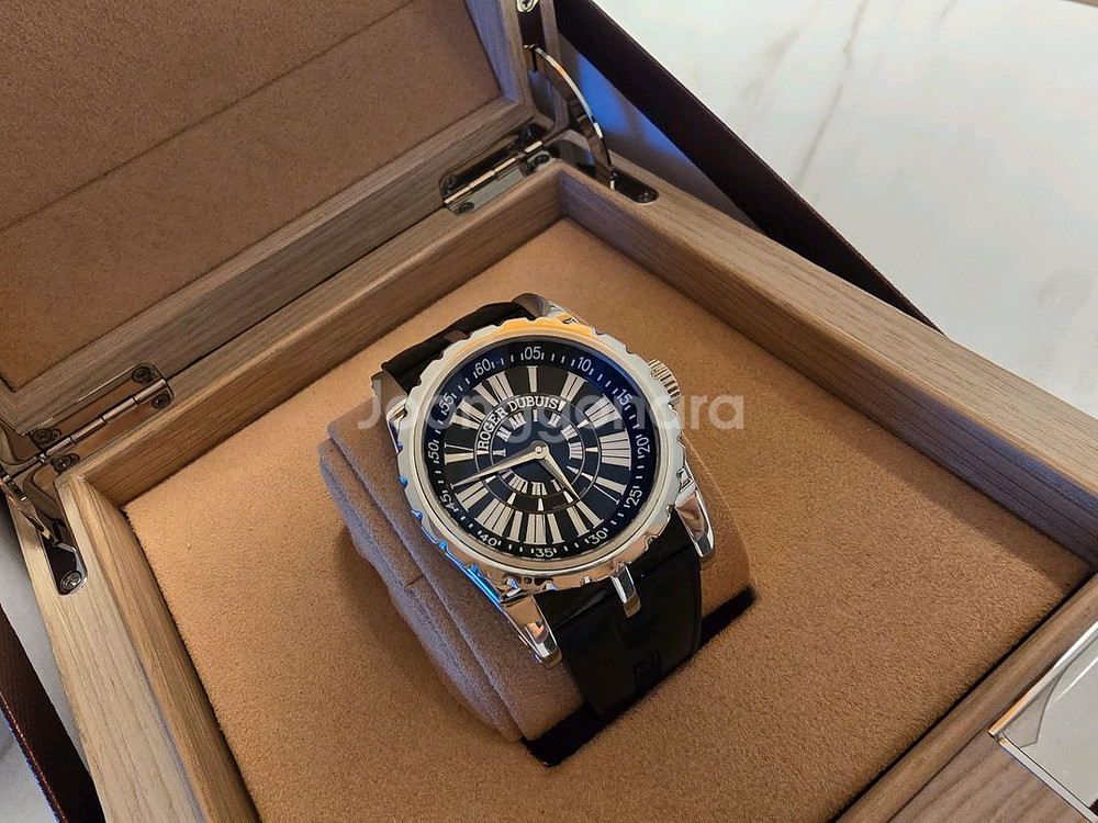 로저드뷔 43mm SYM43판매합니다. 풀셋입니다--0