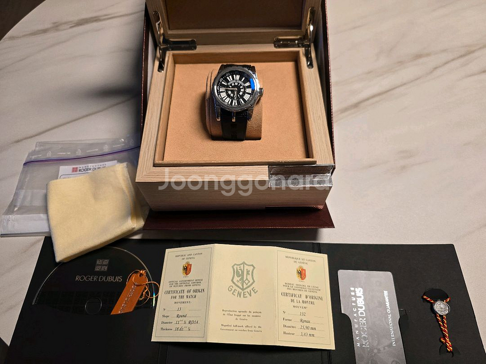 로저드뷔 43mm SYM43판매합니다. 풀셋입니다--1