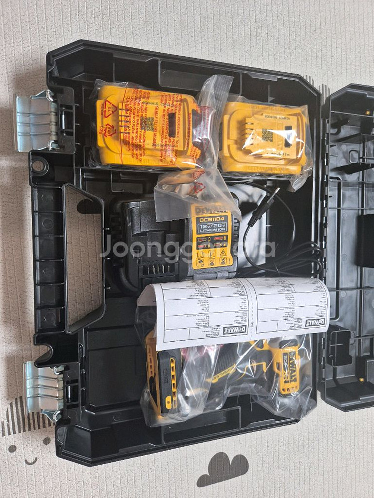 DCF845P2T 임팩드라이버 새상품--2