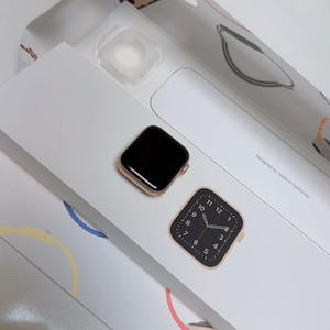 애플워치 SE 40MM(gps+셀룰러)골드
