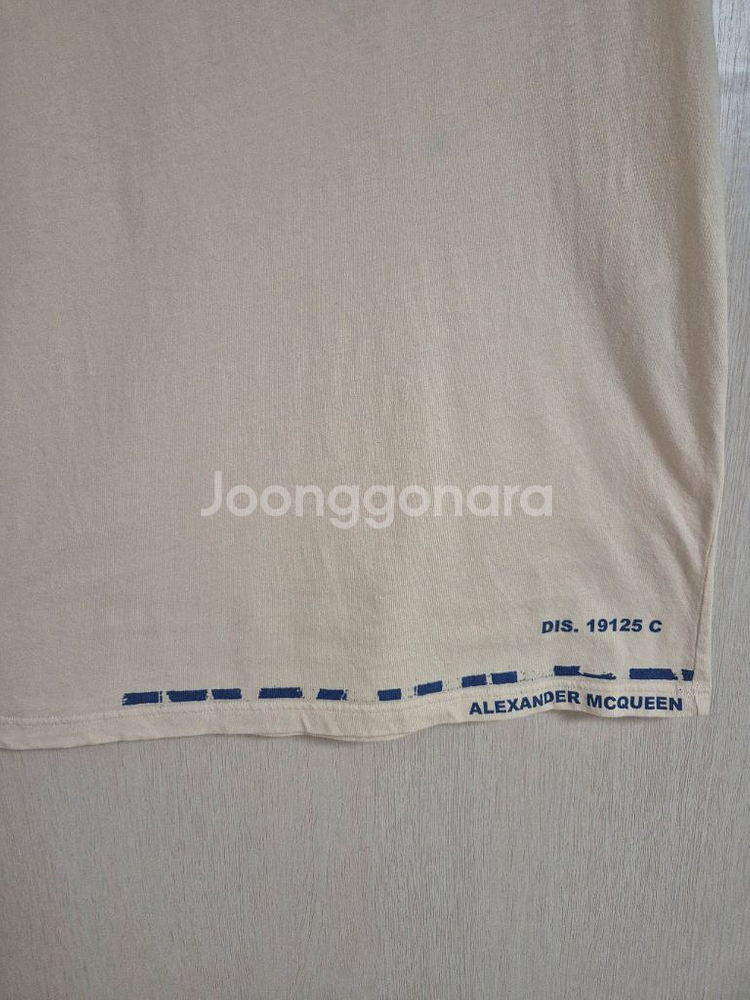 알렉산더 맥퀸 그래피티 반팔 M--2