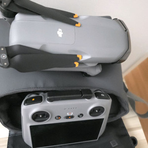 DJI air3s 드론