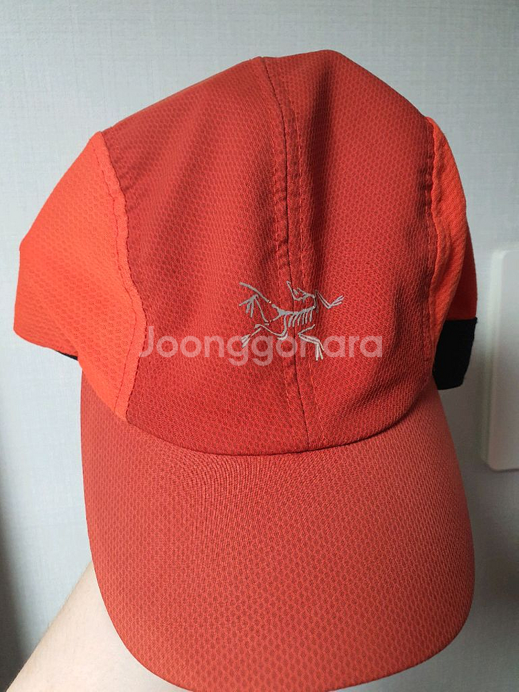 아크테릭스 모자 팝니다--0