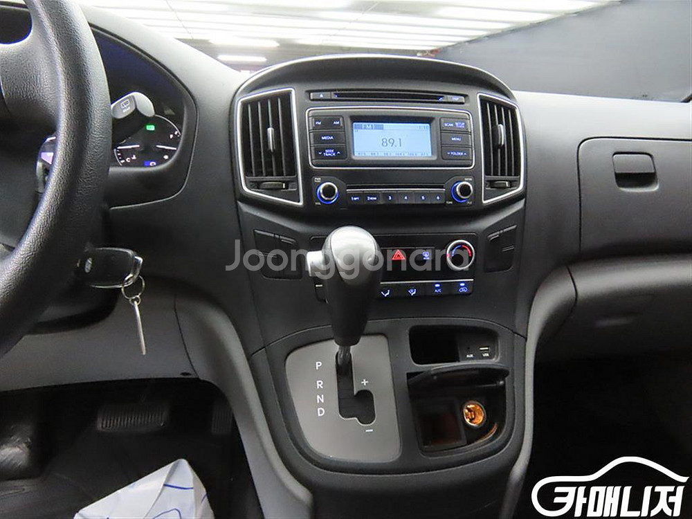 [현대]더 뉴 그랜드 스타렉스 2WD 밴 3인승 스타일--8