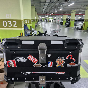 토투 80L 알루미늄 탑박스